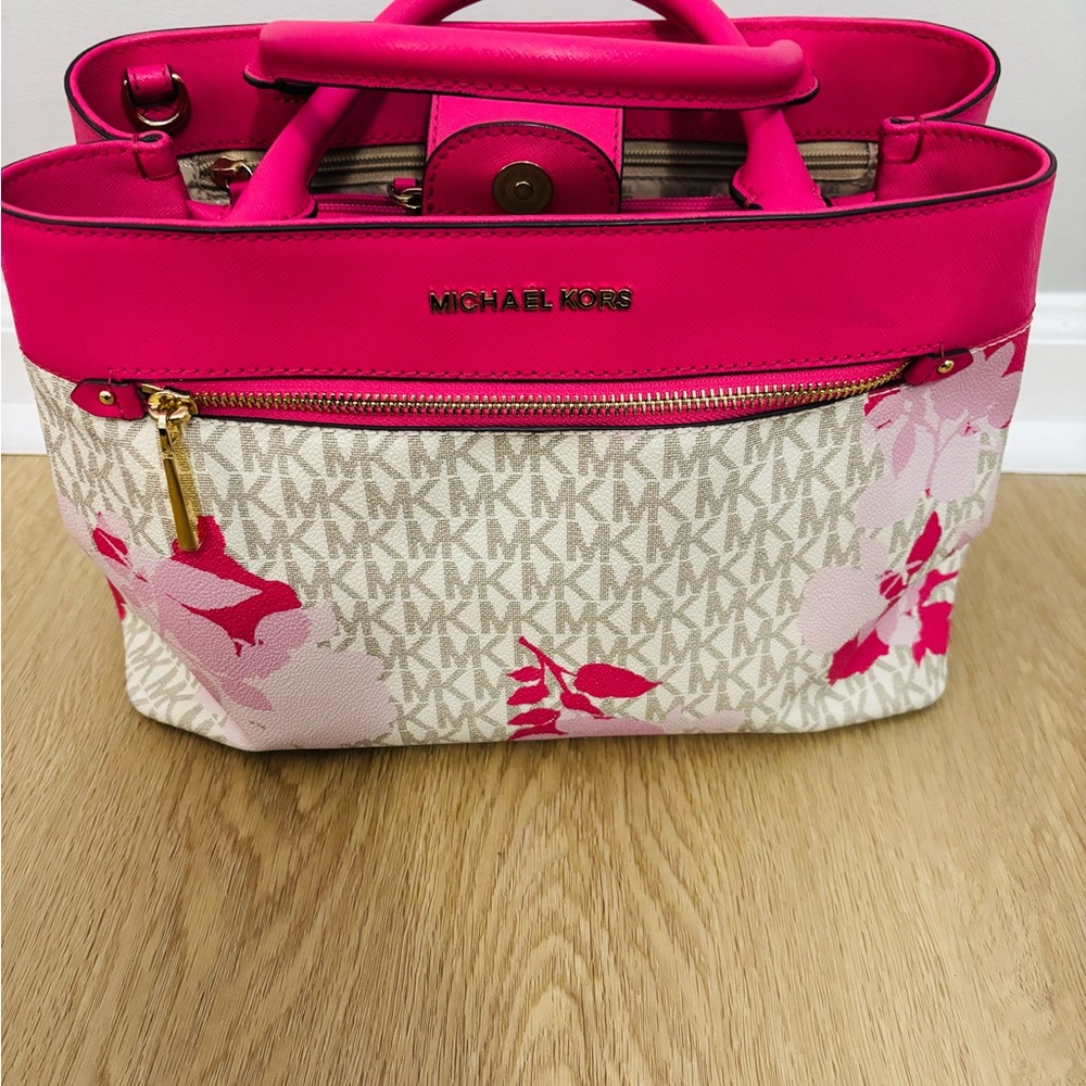 Michael Kors Pink and Cream Tote Bag